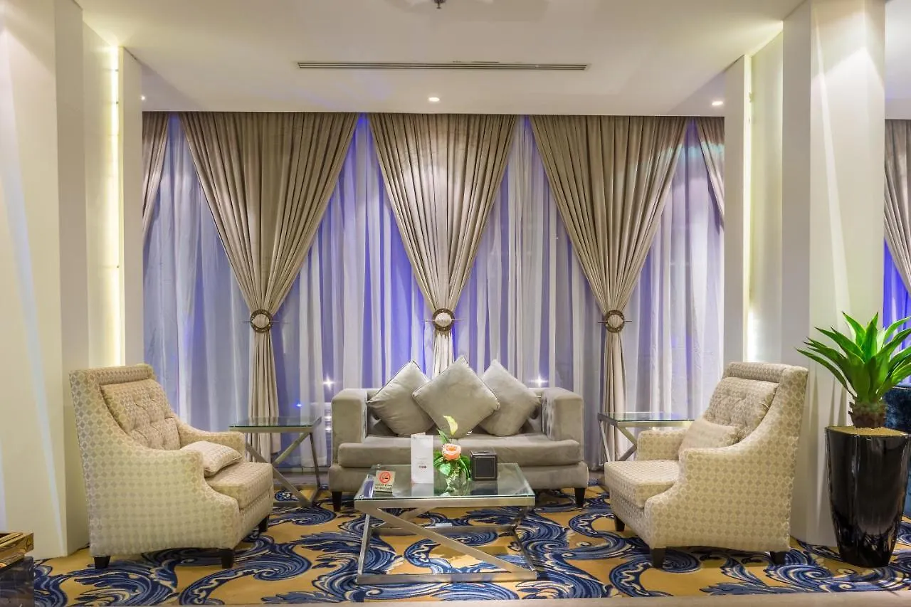 الرياض فندق المهيدب التخصصي 3*,